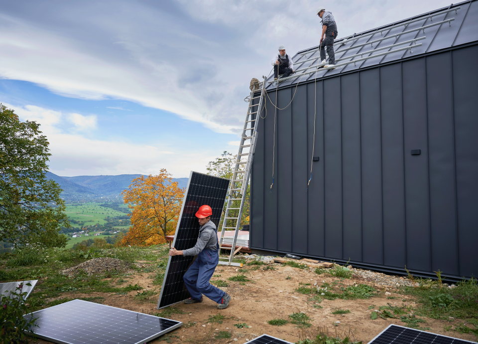 Redwood Region RISE - Catalyst Awardee - BLBS GRID Workforce Training Tiny Home Construction